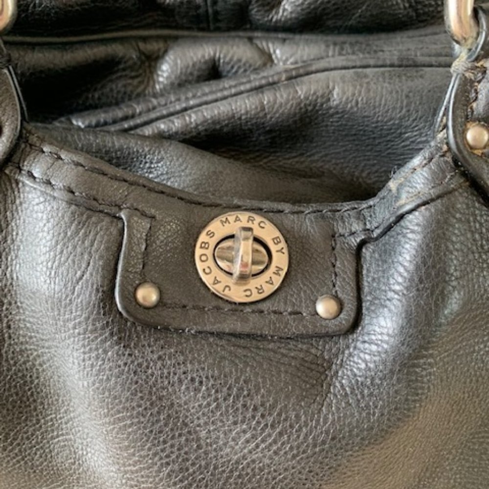 Marc by Marc Jacobs Turnlock Quinn Shoulder Bag